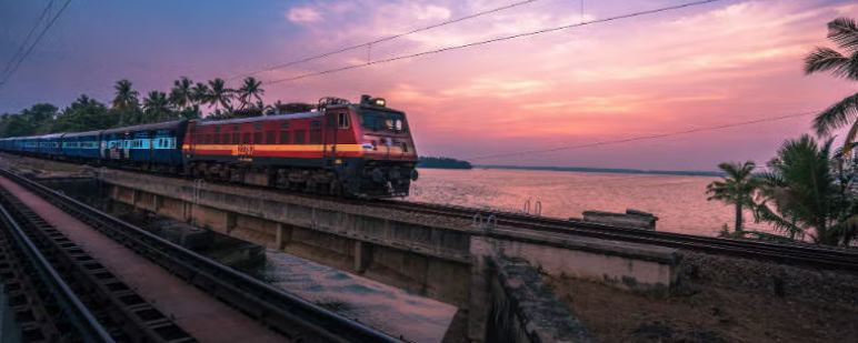 गोल्डन टेम्पल मेल अब बांद्रा से ही चलेगी.