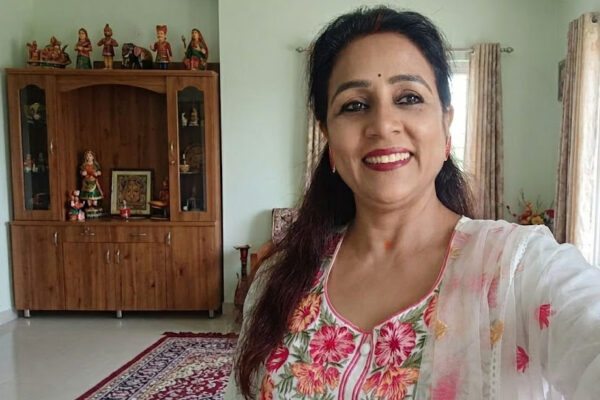 ratna writer